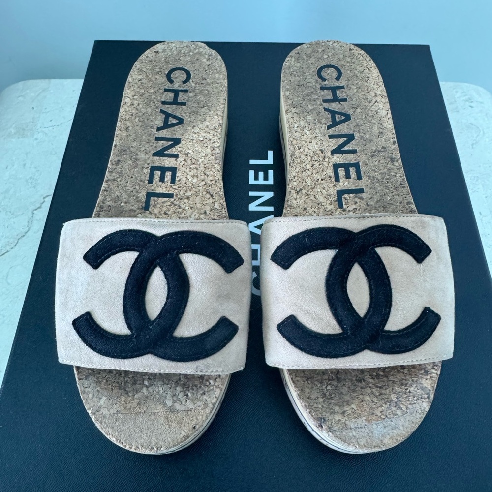Chanel Suede Calfskin Beige and Black Women's Slide Sandals Mules size 36
